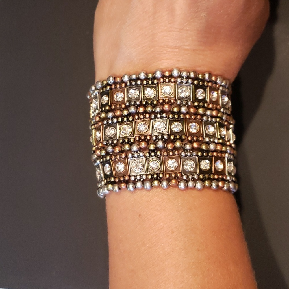 Nice Rhinestone bracelet - Picture 2 of 2